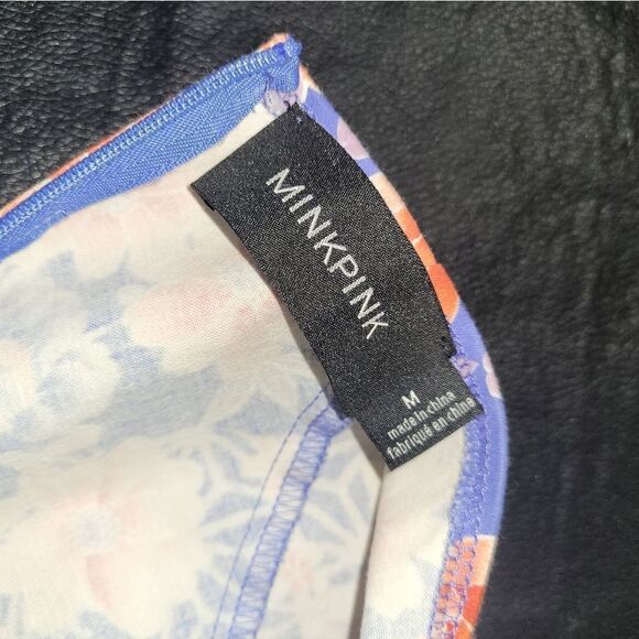 NWOT MinkPink Short Romper - Picture 11 of 12